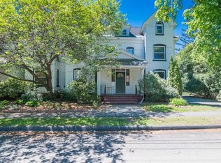 21 Lyman Rd #B, Northampton, MA 01060