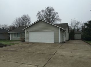 443 SW Cornwall St, Sheridan, OR 97378