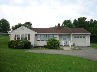 1152 State Route 31, Mount Pleasant, PA 15666