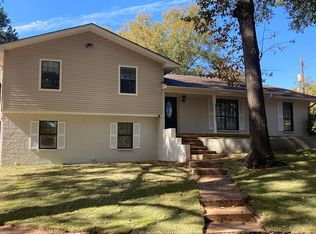 2607 S Garrett St, Marshall, TX 75672