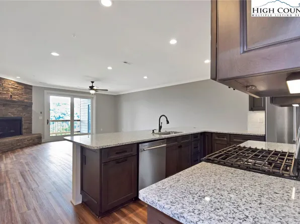 156 Crescent Lane #23C, Sugar Mountain, NC 28604