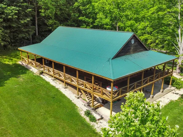 1100 Schmidt Rd, Bainbridge, OH 45612