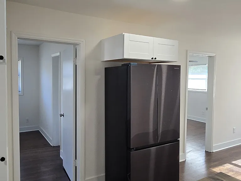 1437 Vesta Ave #1 — Photo 16