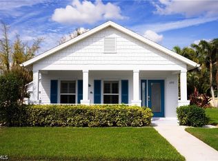295 Destiny Circle Cpe, Coral, FL 33990