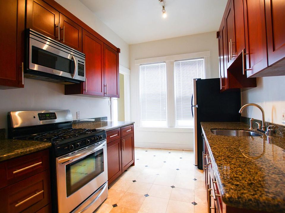 1st image of 2108 Hayes St APT 6