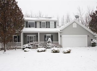 47 Caitlin Trl, West Henrietta, NY 14586