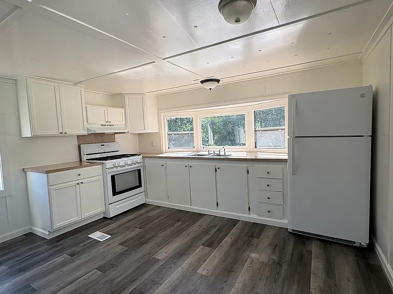 2997 N Heller Rd #23 — Photo 2