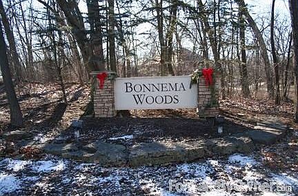 Entrance to Bonnema Woods