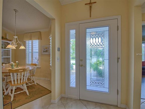 4th image of 502 Herrera Ct