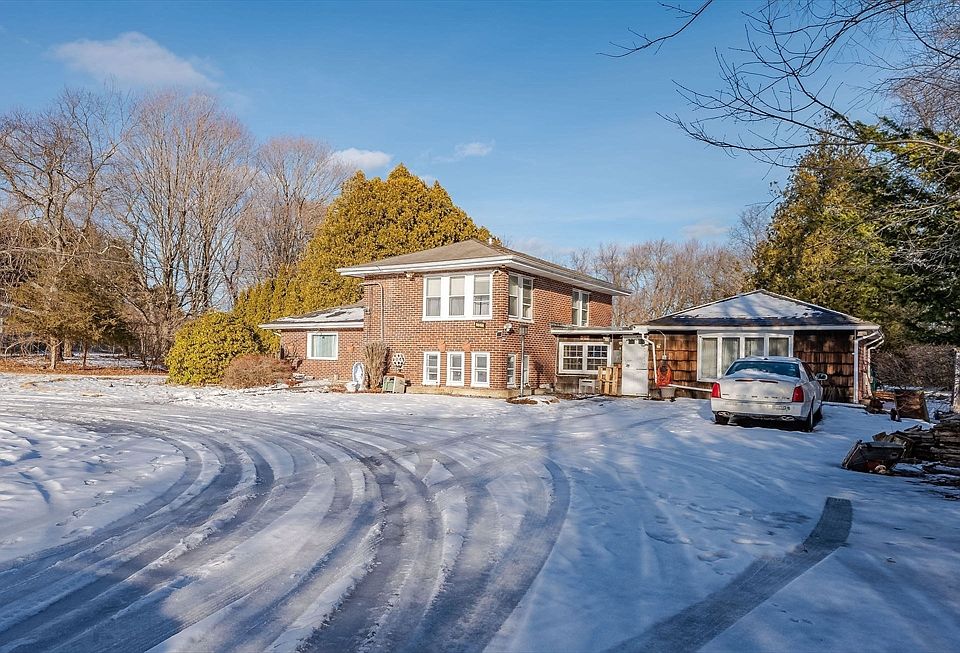 1st image of 731 Hilldale Ave