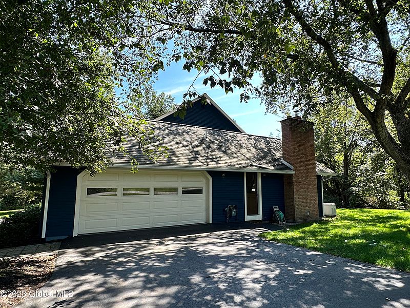 5th image of 84 Dubois Lane