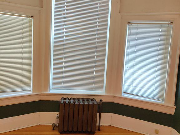 4th image of 1302 N Williams St #2