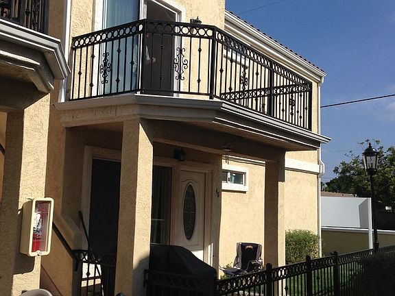 2nd image of 752 Florida St