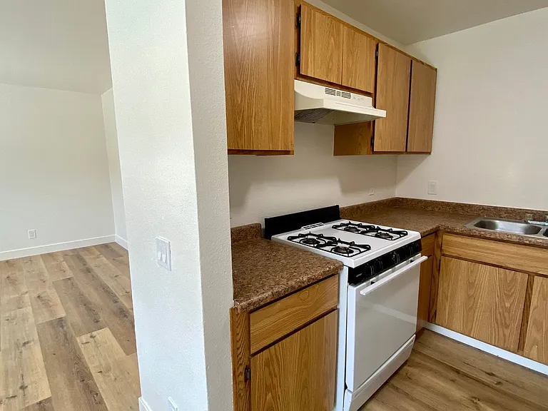 Villa Hermosa Apartments — Photo 30