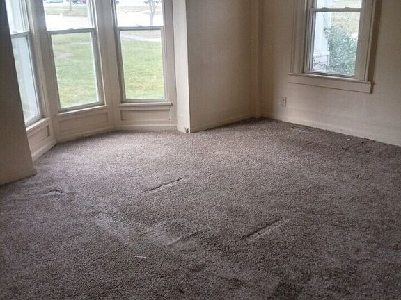 4th image of 406 S Meridian St #11179499