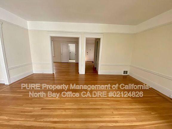 3rd image of 3156 Gough St #2