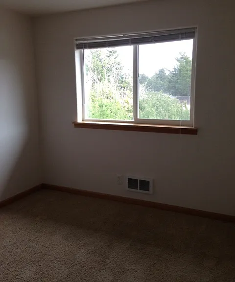 1150 Hemlock St #48 — Photo 12