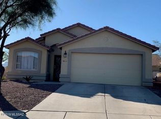 8439 N Canal Ct, Tucson, AZ 85742