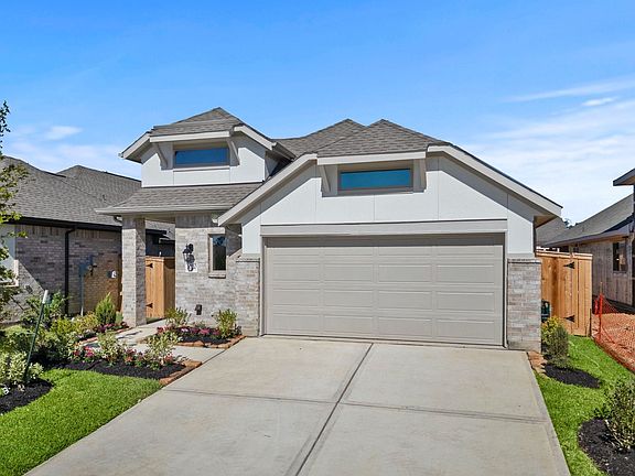 2nd image of 1020 Shoal Creek Trl