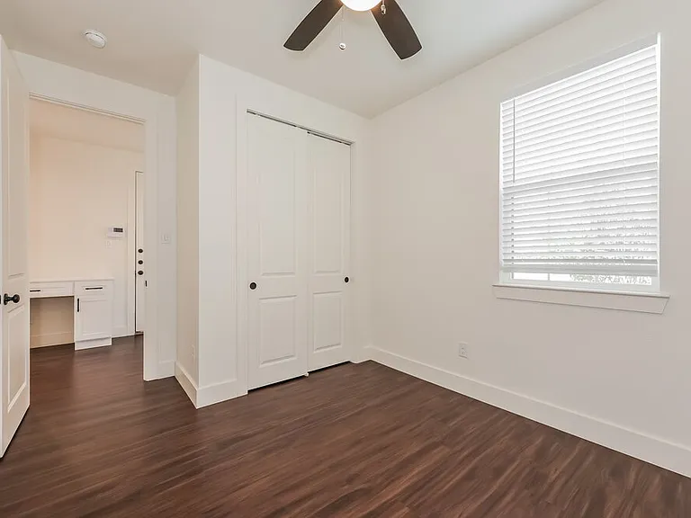 8589 Mulligan Pass — Photo 14