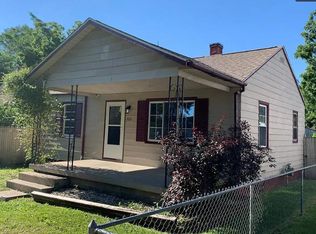 909 W 10th St, Muncie, IN 47302