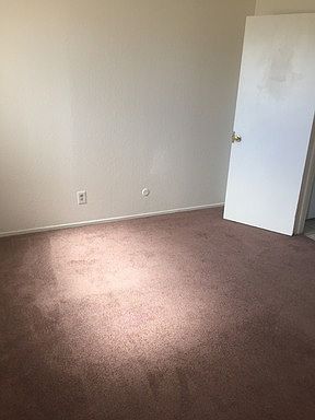 3rd image of 2488 Market Ave APT 05