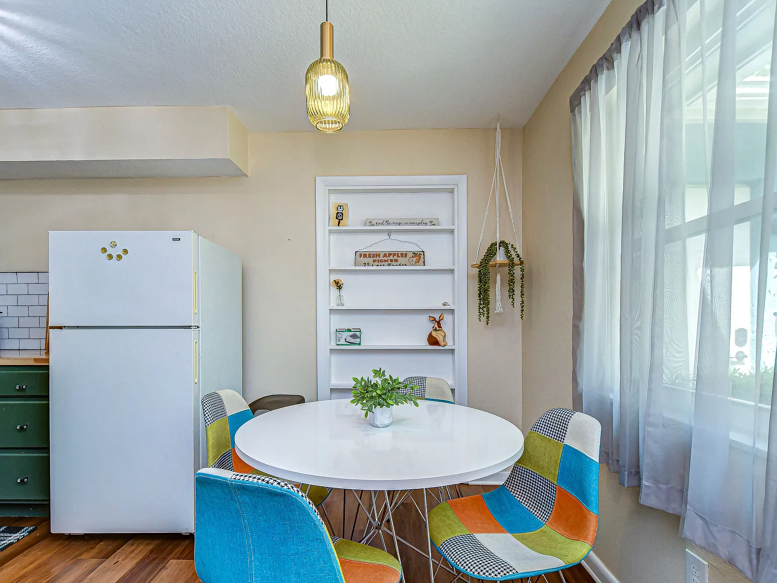 1 bed, 665 sqft, $1,850 — Photo 3