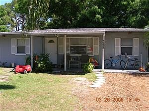 2nd image of 5228 Rilma Ave