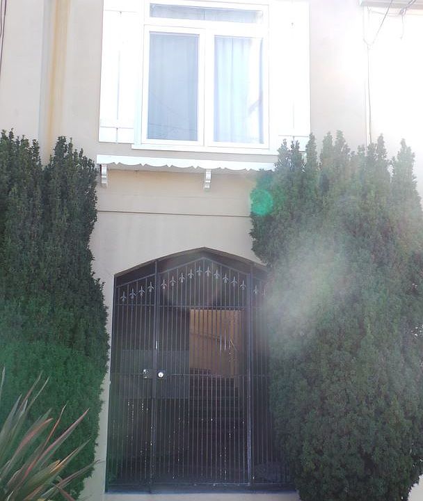 1st image of 2554 31st Ave