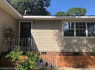 4705 S Bellewood Dr, Mobile, AL 36618