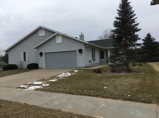 4612 33rd St S, La Crosse, WI 54601