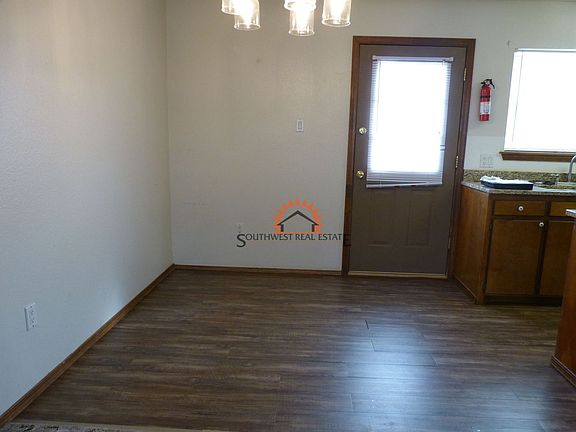 4th image of 1200 W Manana Blvd APT B