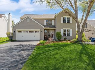 745 Westfield Crse, Geneva, IL 60134