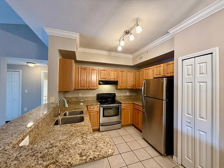 15145 Michelangelo Blvd #201 — Photo 1