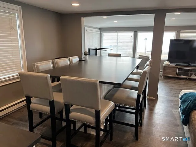 21 Groveway #21 — Photo 15