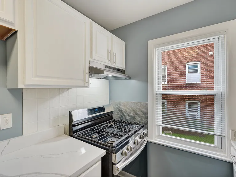 8216 Nolte Ave #2 — Photo 8
