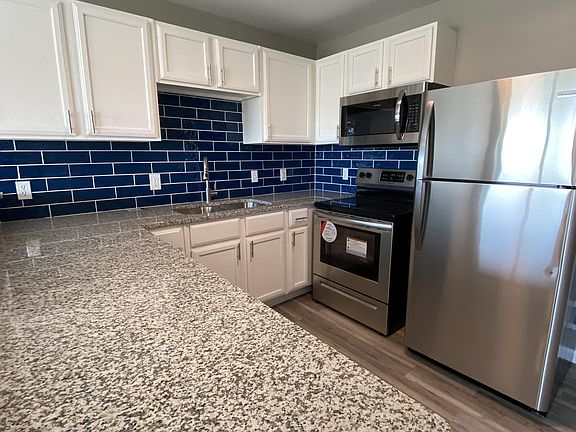 2nd image of 1230 12th Avenue Southeastunit #1306