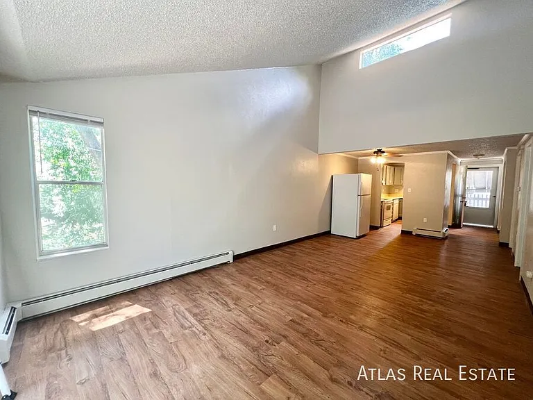 459 El Paso Blvd #I — Photo 4