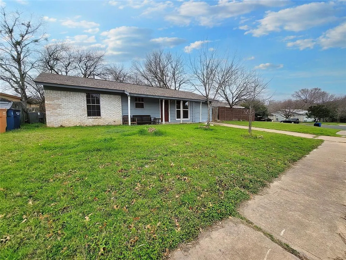 Charming 3-Bed, 1.5-Bath Home in Austin! — Photo 3