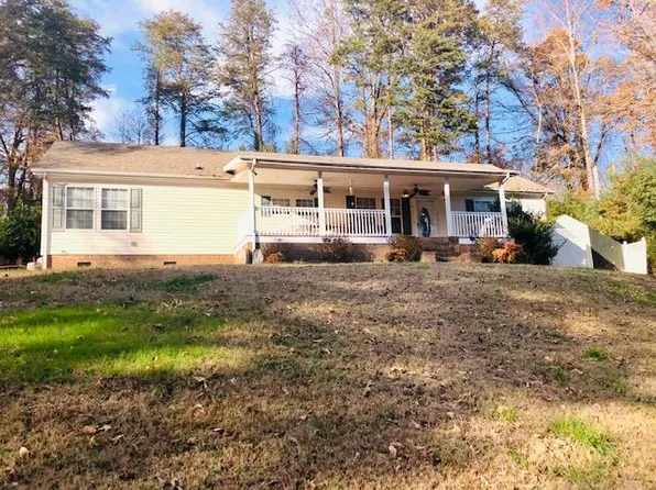 112 Pine Grove St, Marion, NC 28752