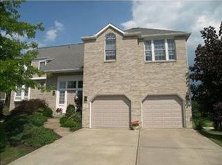 235 Cypress Knoll Dr, Sewickley, PA 15143