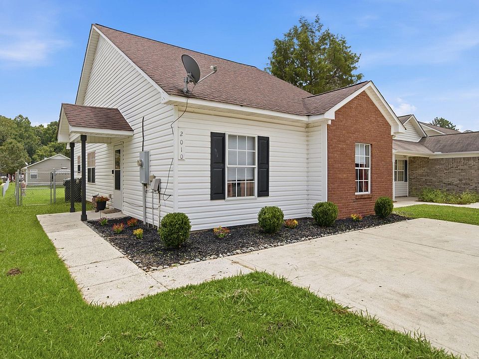 1st image of 2010 Adelsheim Cir SW