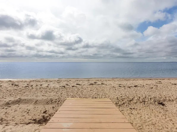 168 Shore Road #8, Truro, MA 02666