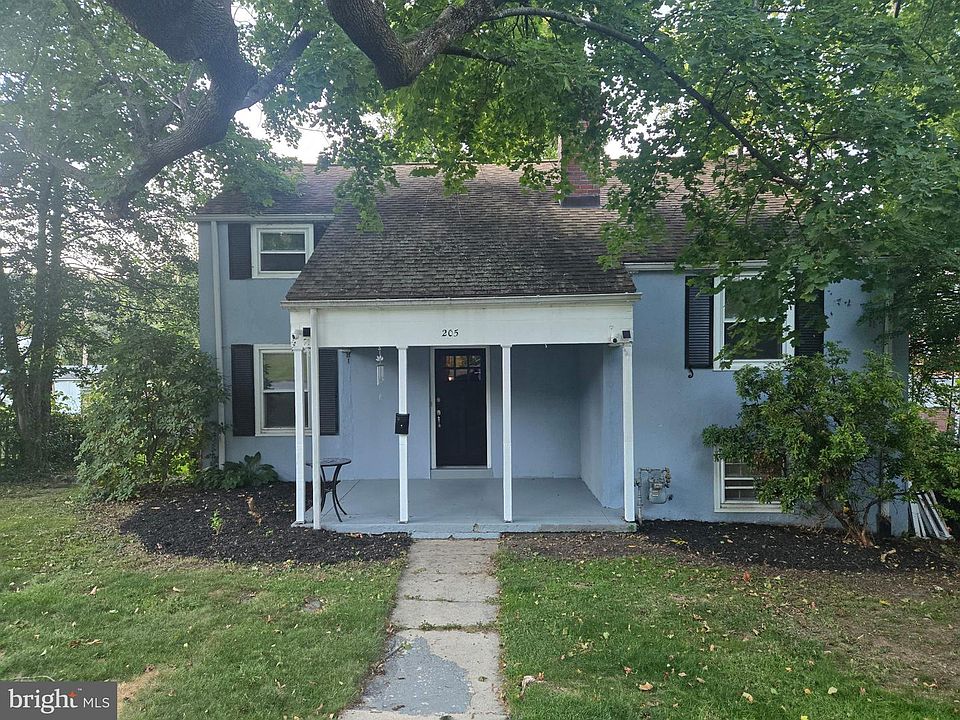 1st image of 205 Butter Ln