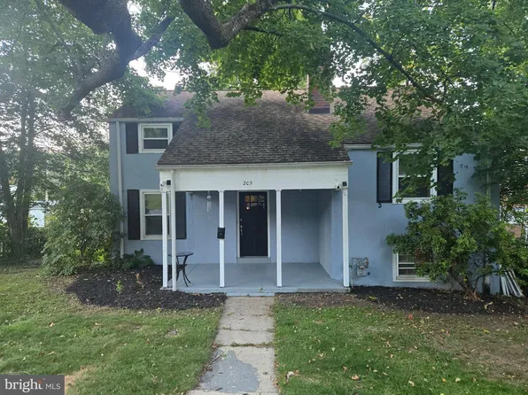 205 Butter Ln, Reading, PA 19606