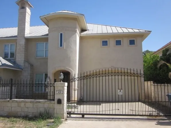 628 Ira Lee Rd, San Antonio, TX 78218