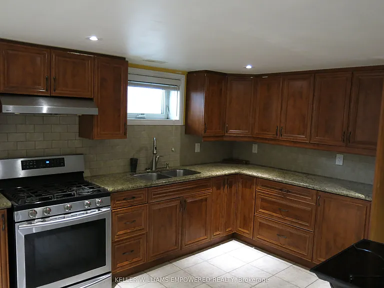 69 Whitley Ave — Photo 11