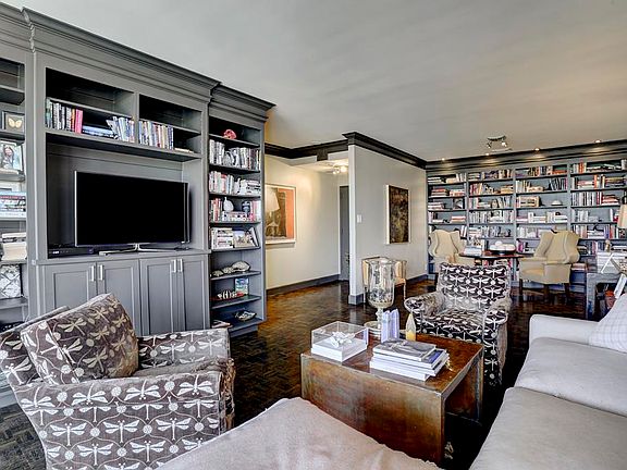 3rd image of 3711 San Felipe St #Penthouse