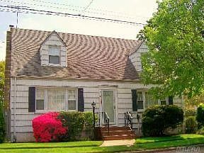 1st image of 600 7th Ave