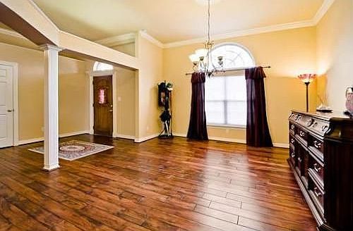 3rd image of 12 Mountain Brook Ct